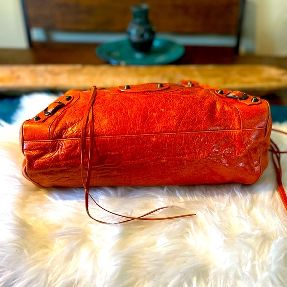 Balenciaga City Leather Satchel/Handbag with Studs - Picture 3 of 8